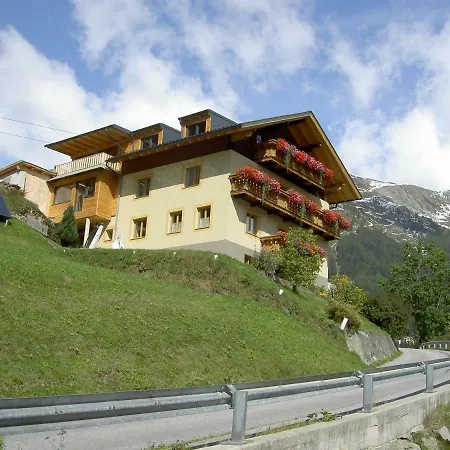 Vendégház Gastehaus Hanser Kals-am Großglockner